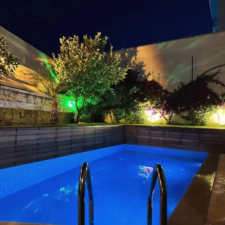 Willa Center With Pool Leylacanhouse Çeşme